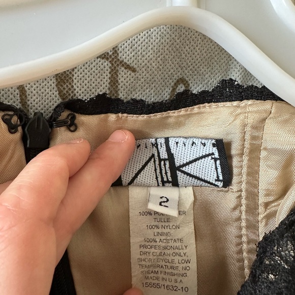 Beautiful prom dress - Picture 11 of 11